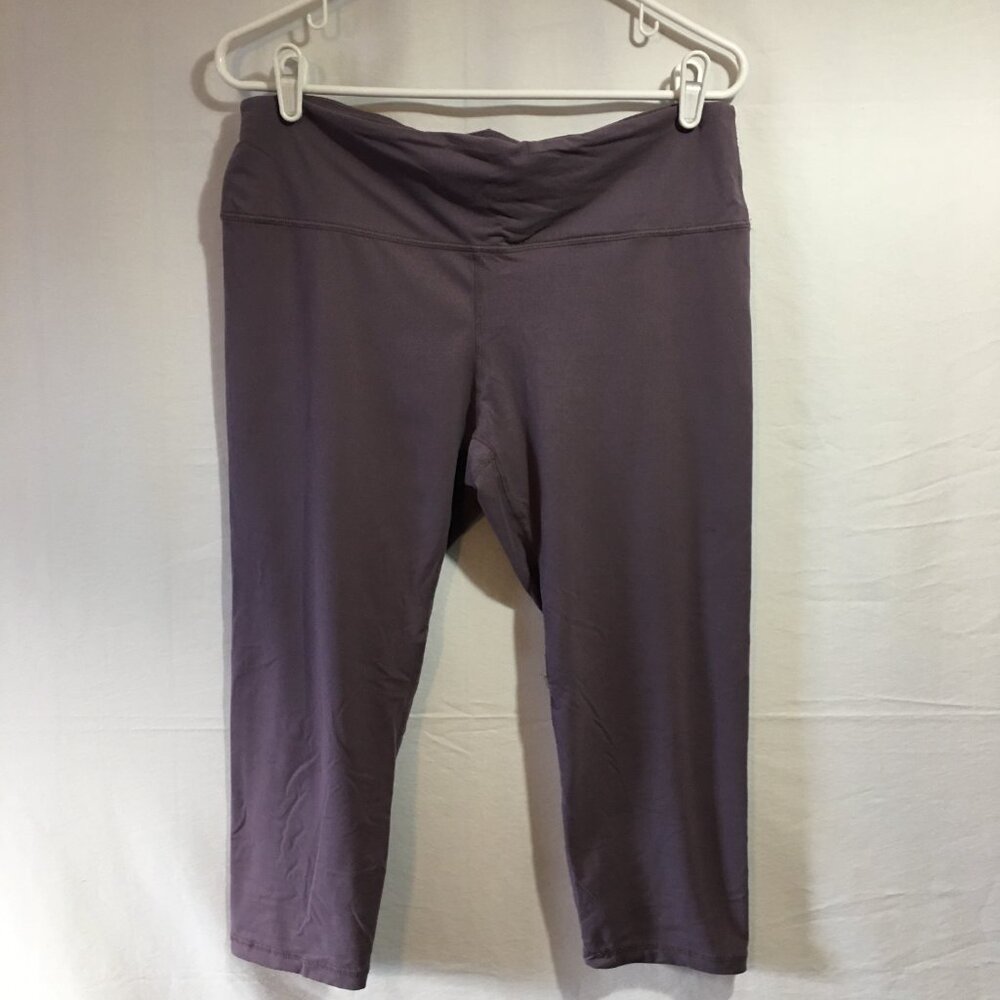 Rae Mode Purple Capri Leggings